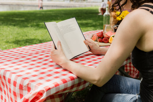 The Lesson Schools Missed: Why Financial Literacy is the Ultimate Gift for Your Teen 🌿